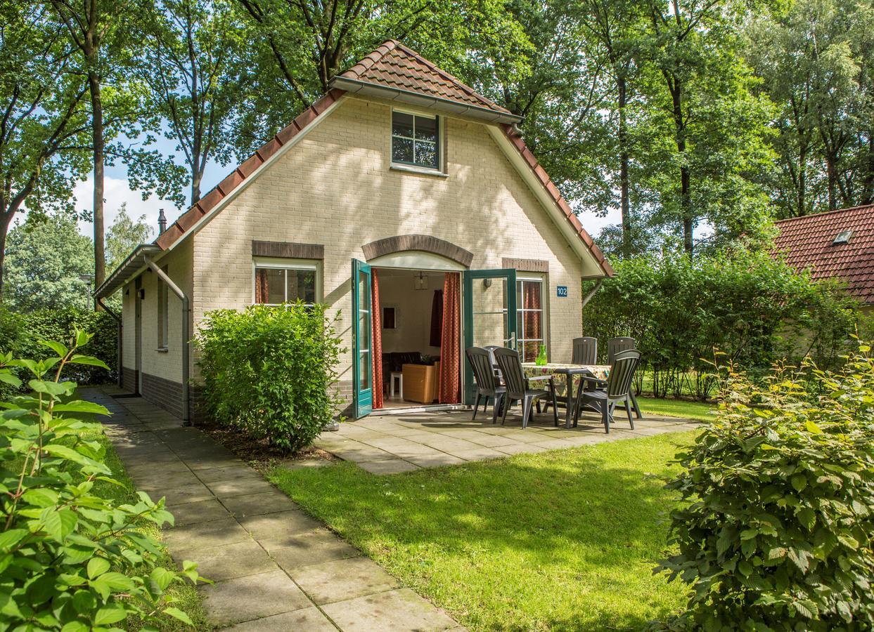 Roompot Recreatiepark De Tolplas Vriezenveen Rom bilde